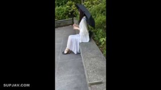 POKEMMO老奶奶酒店服务员害羞捂脸半推半就操了她